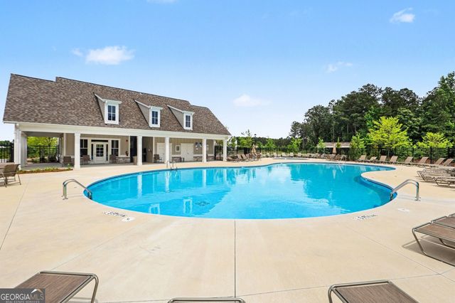 8233 Bluewater Drive, Fairburn, GA 30213