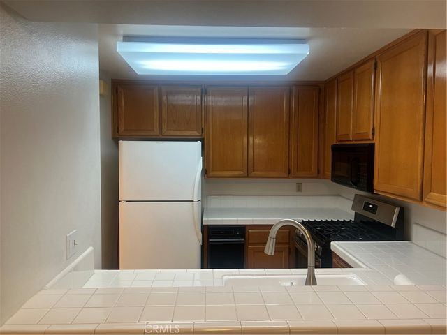 1441 BRETT Place 245, San Pedro, CA 90732