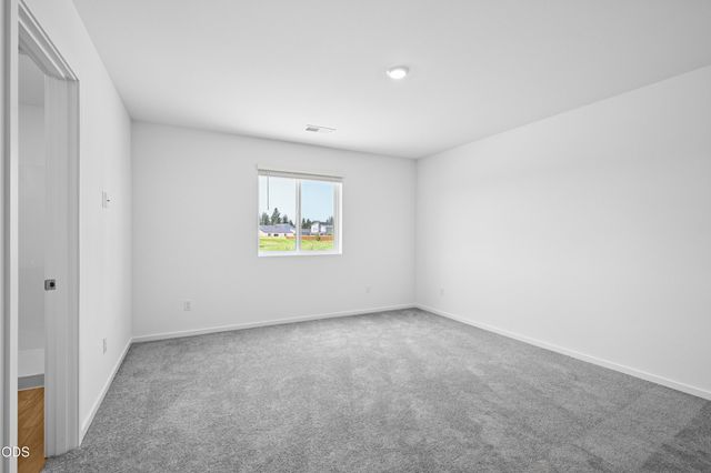 51736 Morning Pine Dr, La Pine, OR 97739