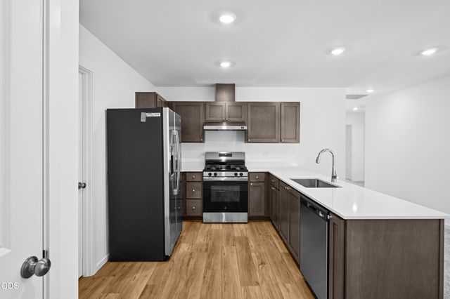 51736 Morning Pine Dr, La Pine, OR 97739