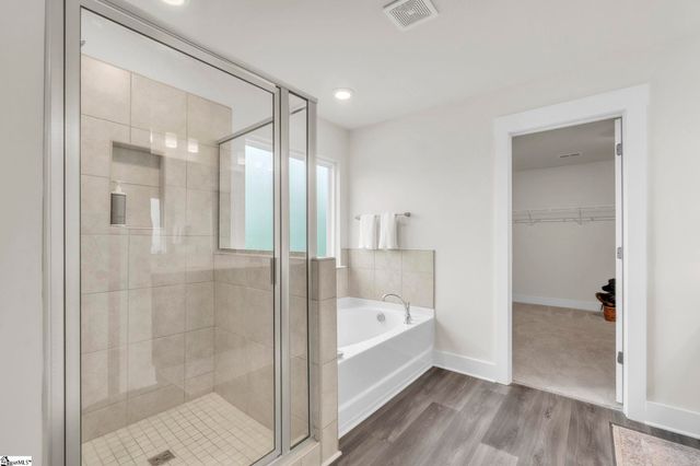 313 Foxbank Circle, Greer, SC 29651