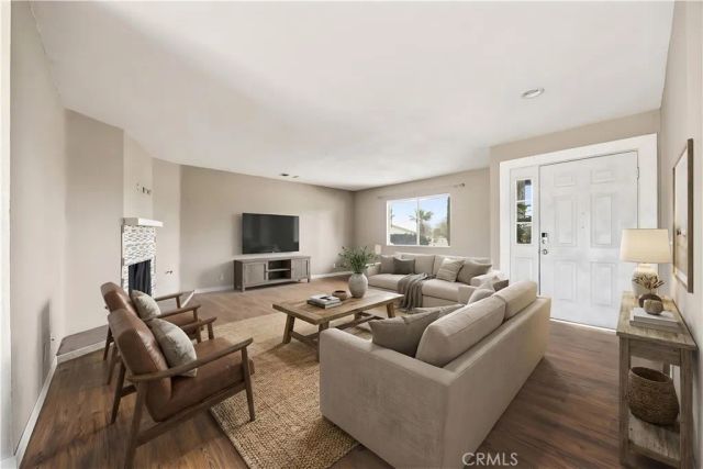 19125 Shoshonee Road, Apple Valley, CA 92307