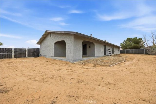 19125 Shoshonee Road, Apple Valley, CA 92307