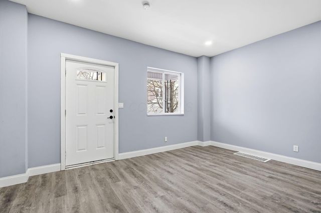 644 Stanley Avenue, Columbus, OH 43206