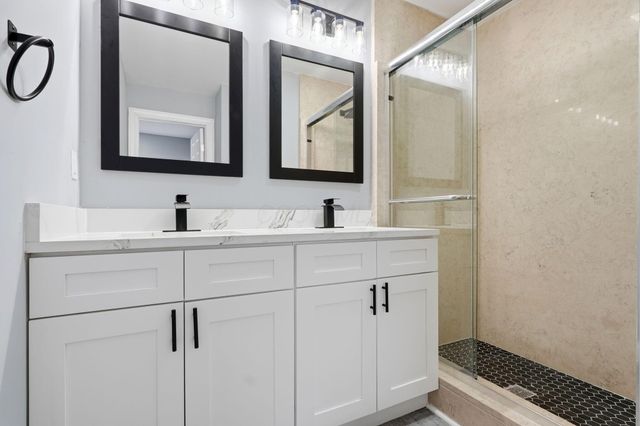 644 Stanley Avenue, Columbus, OH 43206