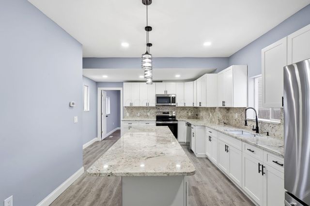 644 Stanley Avenue, Columbus, OH 43206