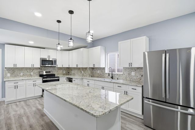 644 Stanley Avenue, Columbus, OH 43206