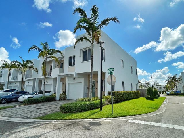 7243 NW 103rd Path, Doral, FL 33178