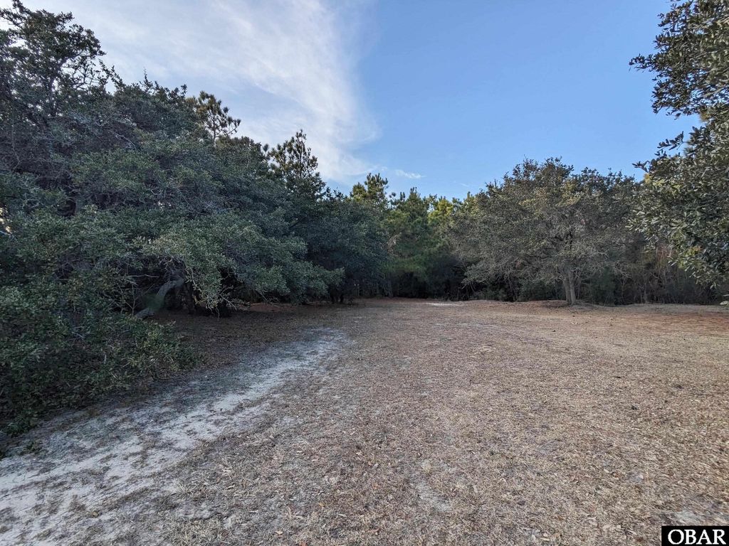 Image 1 of property listing at 2008 Ocean Pearl Road Lot 36, Corolla, NC 27927