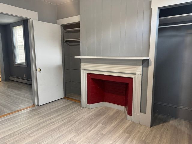 148 Maxfield St 1W, New Bedford, MA 02740