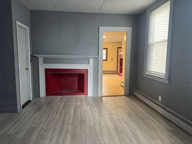 148 Maxfield St 1W, New Bedford, MA 02740