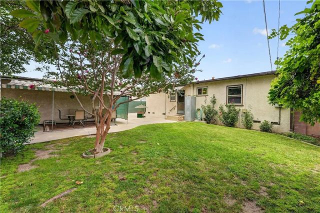 1700 W Ash, Fullerton, CA 92833