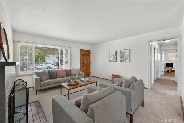 1700 W Ash, Fullerton, CA 92833