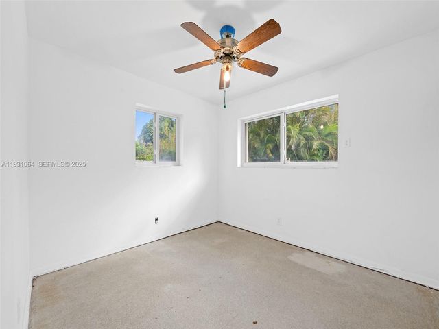 5334 Balsam Ter, Plantation, FL 33317