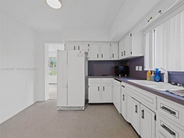 5334 Balsam Ter, Plantation, FL 33317