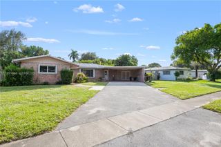 5334 Balsam Ter, Plantation, FL 33317