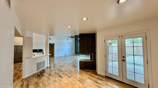 8101 N 13TH Place, Phoenix, AZ 85020