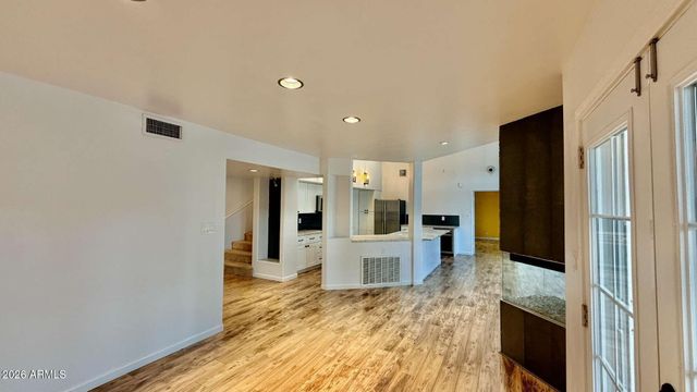 8101 N 13TH Place, Phoenix, AZ 85020