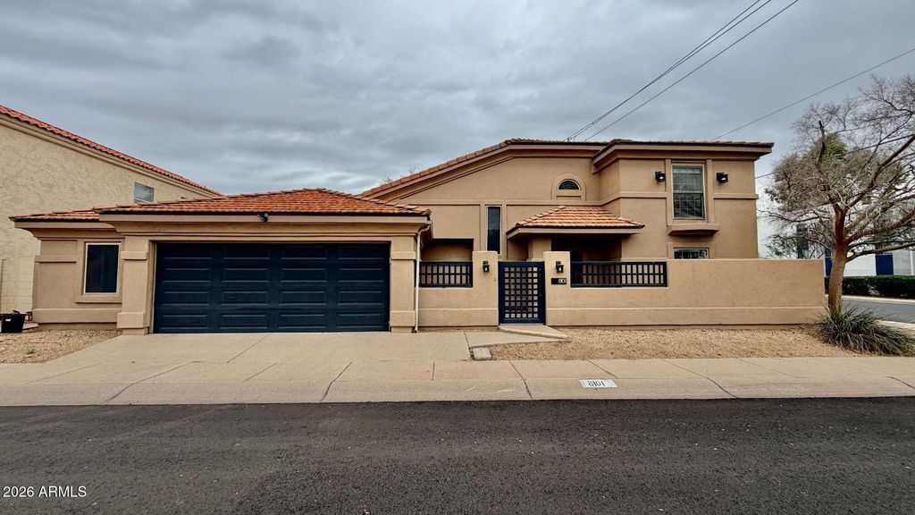 8101 N 13TH Place, Phoenix, AZ 85020