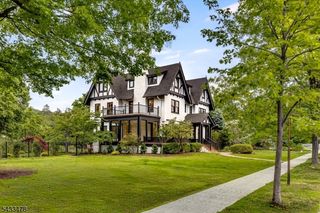 2 Russell Terrace, Montclair Twp., NJ 07042
