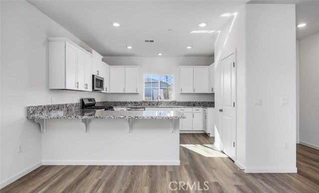 1482 W Clara, Fowler, CA 93625