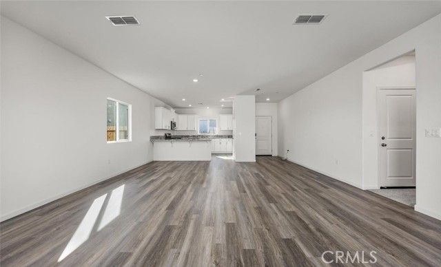 1482 W Clara, Fowler, CA 93625