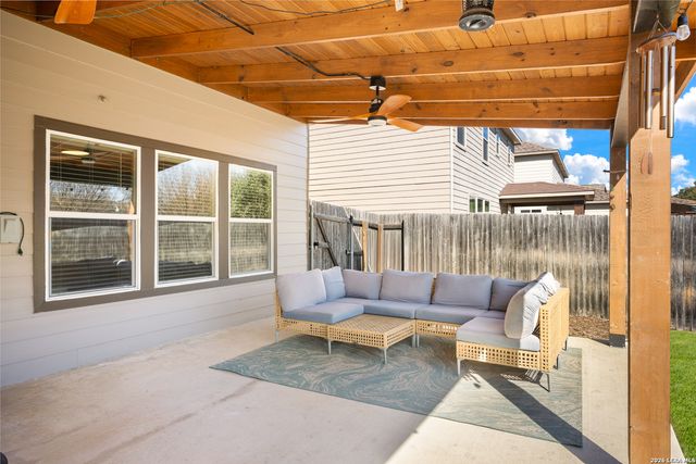 7814 Blackhawk Pass, San Antonio, TX 78253