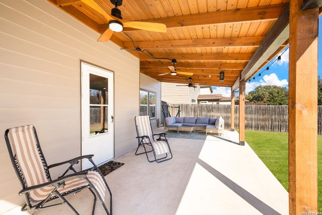 7814 Blackhawk Pass, San Antonio, TX 78253