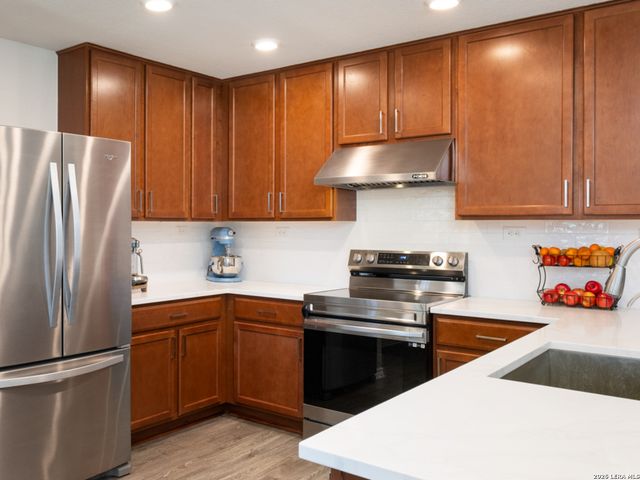 7814 Blackhawk Pass, San Antonio, TX 78253