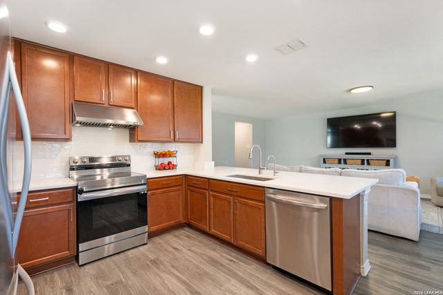 7814 Blackhawk Pass, San Antonio, TX 78253