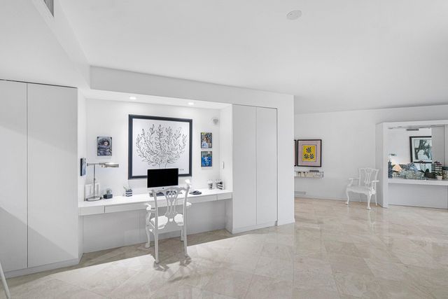550 SE Mizner Boulevard B309, Boca Raton, FL 33432