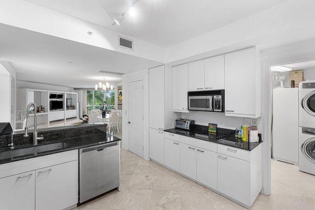 550 SE Mizner Boulevard B309, Boca Raton, FL 33432