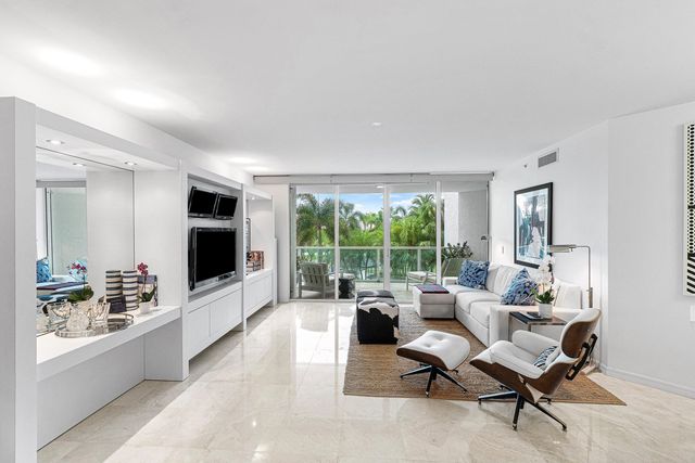 550 SE Mizner Boulevard B309, Boca Raton, FL 33432