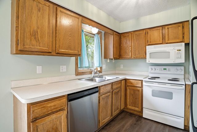14000 Yucca Street NW, Andover, MN 55304