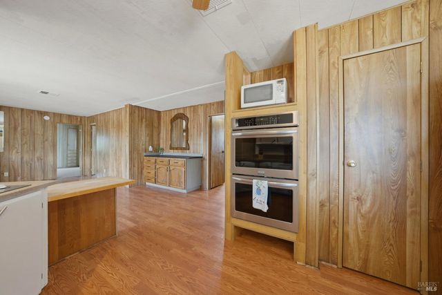 7272 Anchor Dr, Clearlake, CA 95422