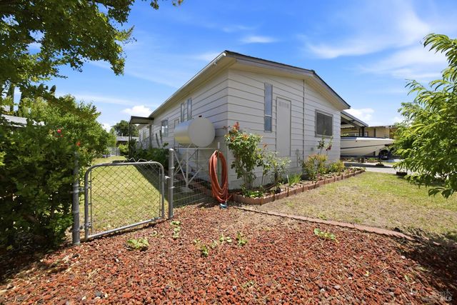 7272 Anchor Dr, Clearlake, CA 95422