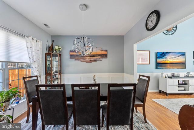 58 IRVING CT, Mays Landing, NJ 08330