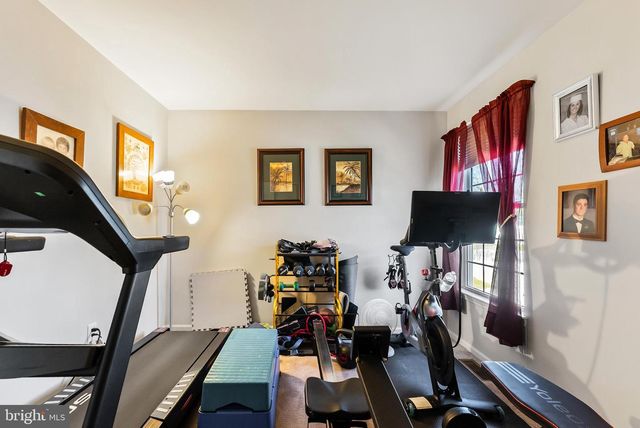 58 IRVING CT, Mays Landing, NJ 08330