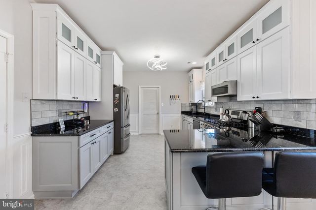 58 IRVING CT, Mays Landing, NJ 08330