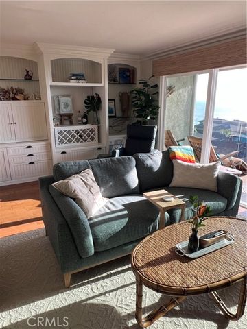 34 Blue Lagoon, Laguna Beach, CA 92651