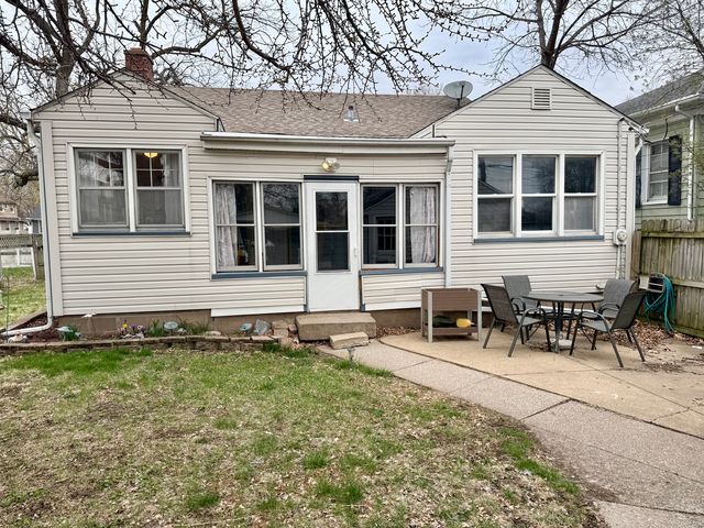 4512 18th Avenue, Rock Island, IL 61201