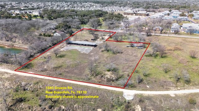 1563 Gruene RD, New Braunfels, TX 78130