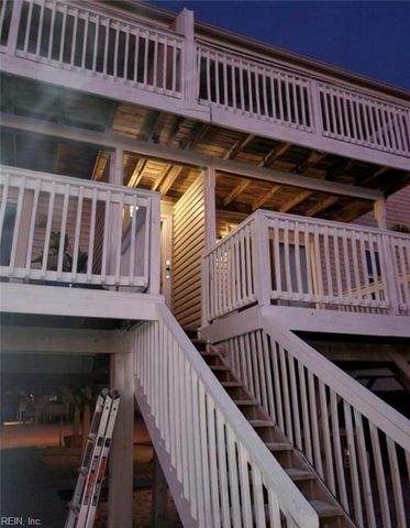 615 W Ocean View Ave Apt C, Norfolk, VA 23503