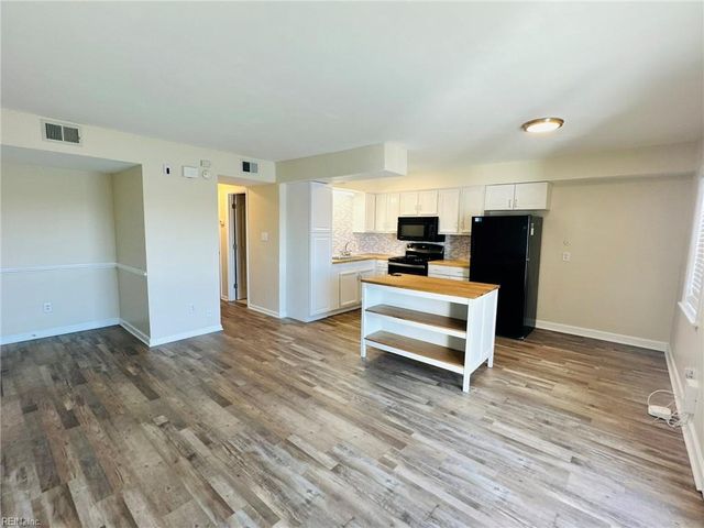615 W Ocean View Ave Apt C, Norfolk, VA 23503