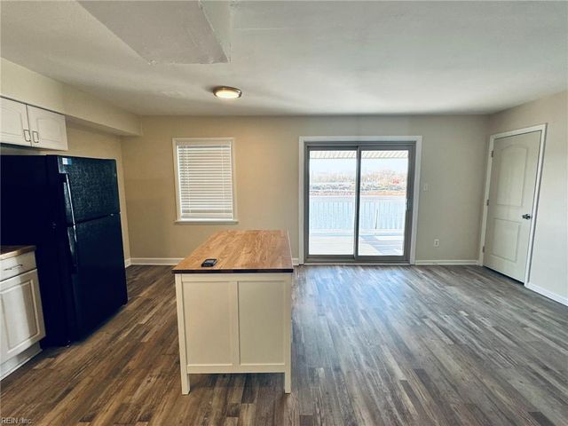 615 W Ocean View Ave Apt C, Norfolk, VA 23503