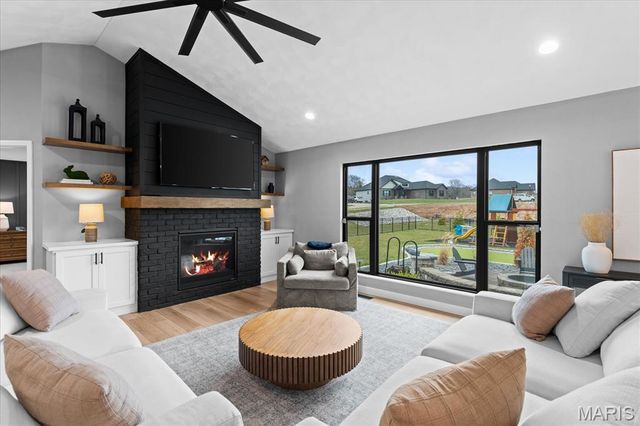 501 Master Court, Shiloh, IL 62221