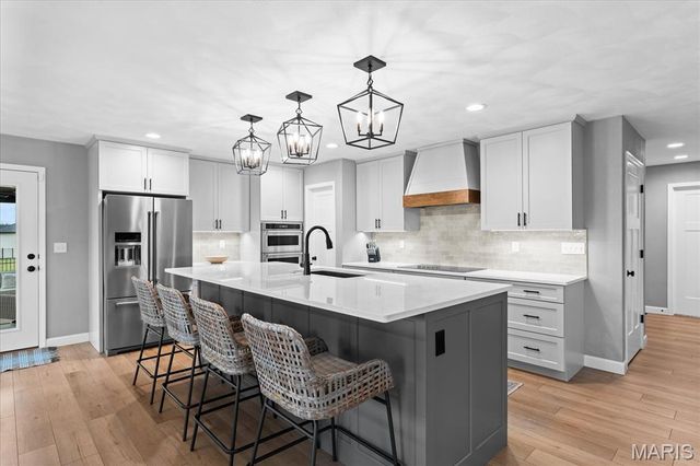 501 Master Court, Shiloh, IL 62221