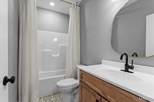 501 Master Court, Shiloh, IL 62221