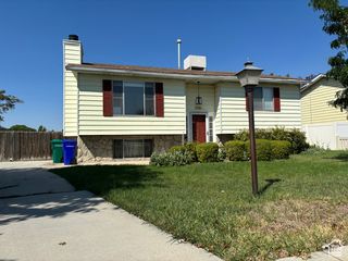 1516 W 7470 S, West Jordan, UT 84084