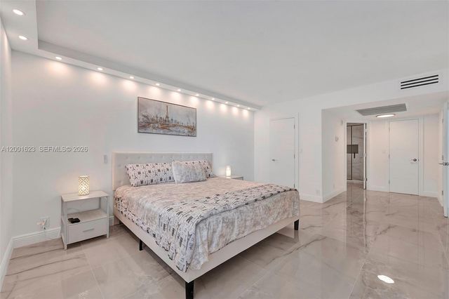 2030 S Ocean Dr 718, Hallandale Beach, FL 33009